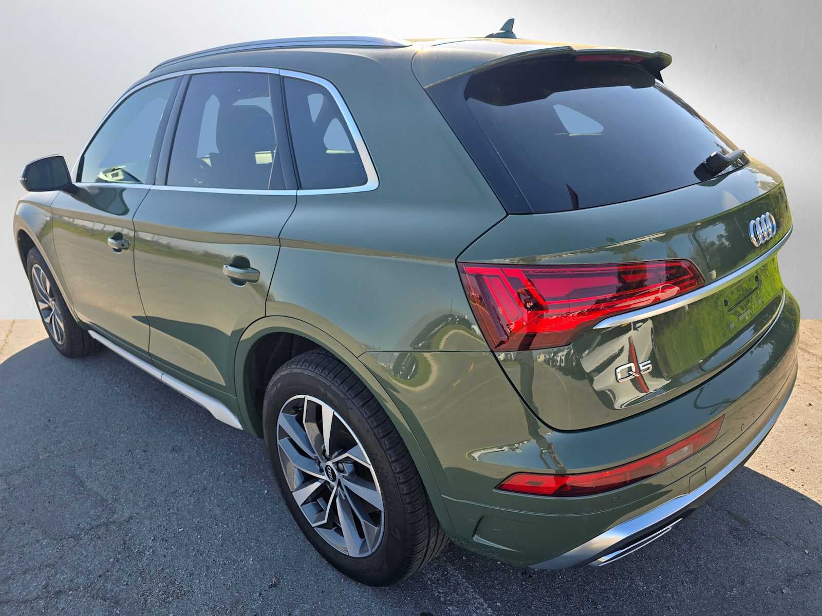 2024 Audi Q5 S line Premium Plus