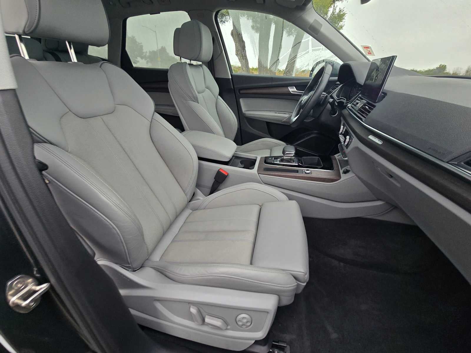 2023 Audi Q5 S line Premium Plus