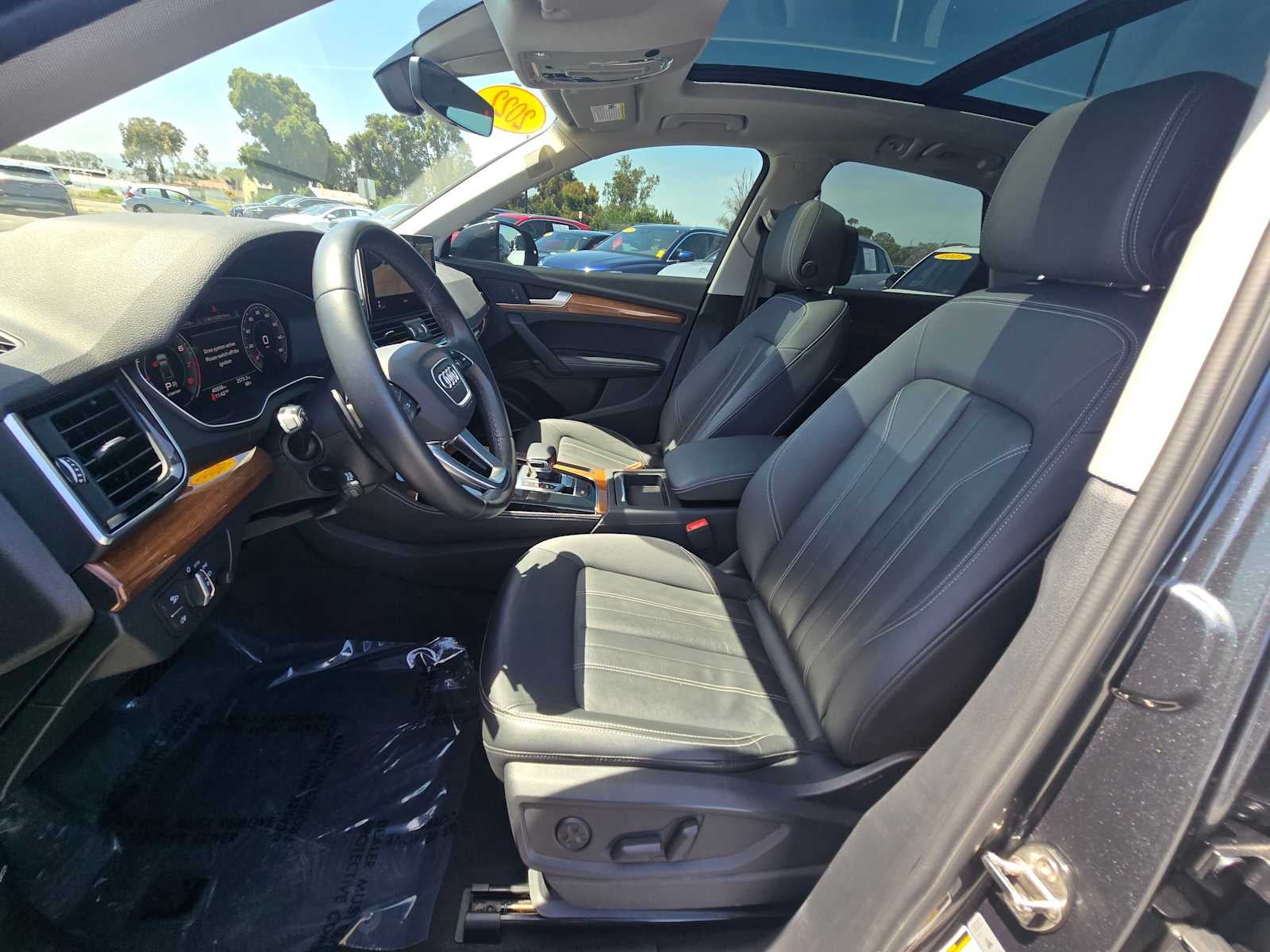 2022 Audi Q5 S line Premium Plus