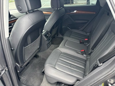 2022 Audi Q5 S line Premium Plus