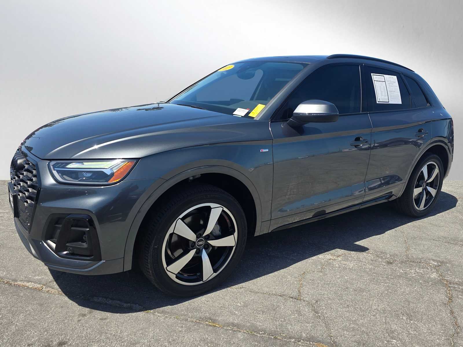 2022 Audi Q5 S line Premium Plus