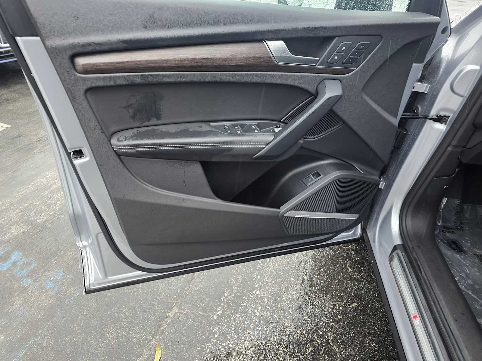 2023 Audi Q5 S line Premium Plus