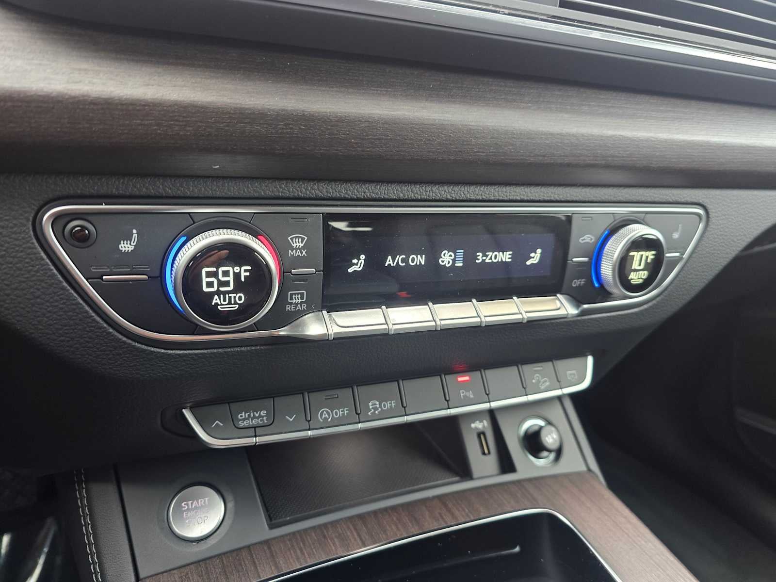 2023 Audi Q5 S line Premium Plus