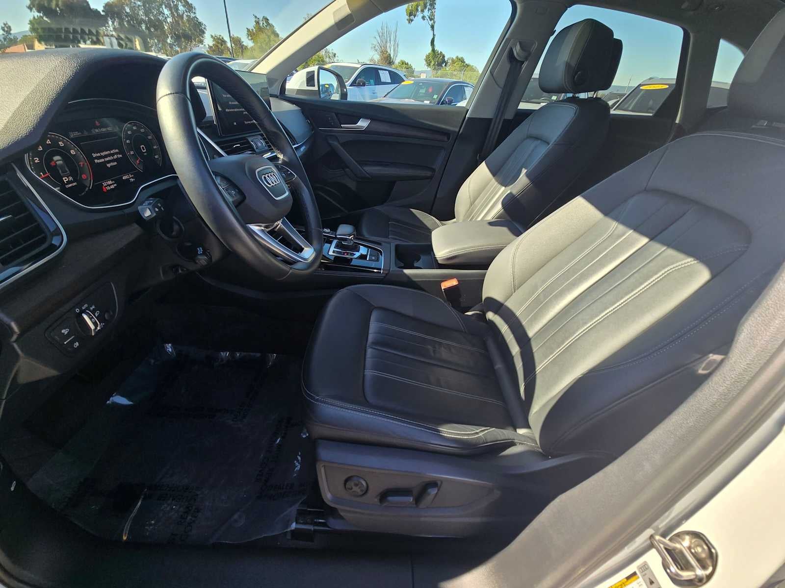 2023 Audi Q5 S line Premium Plus