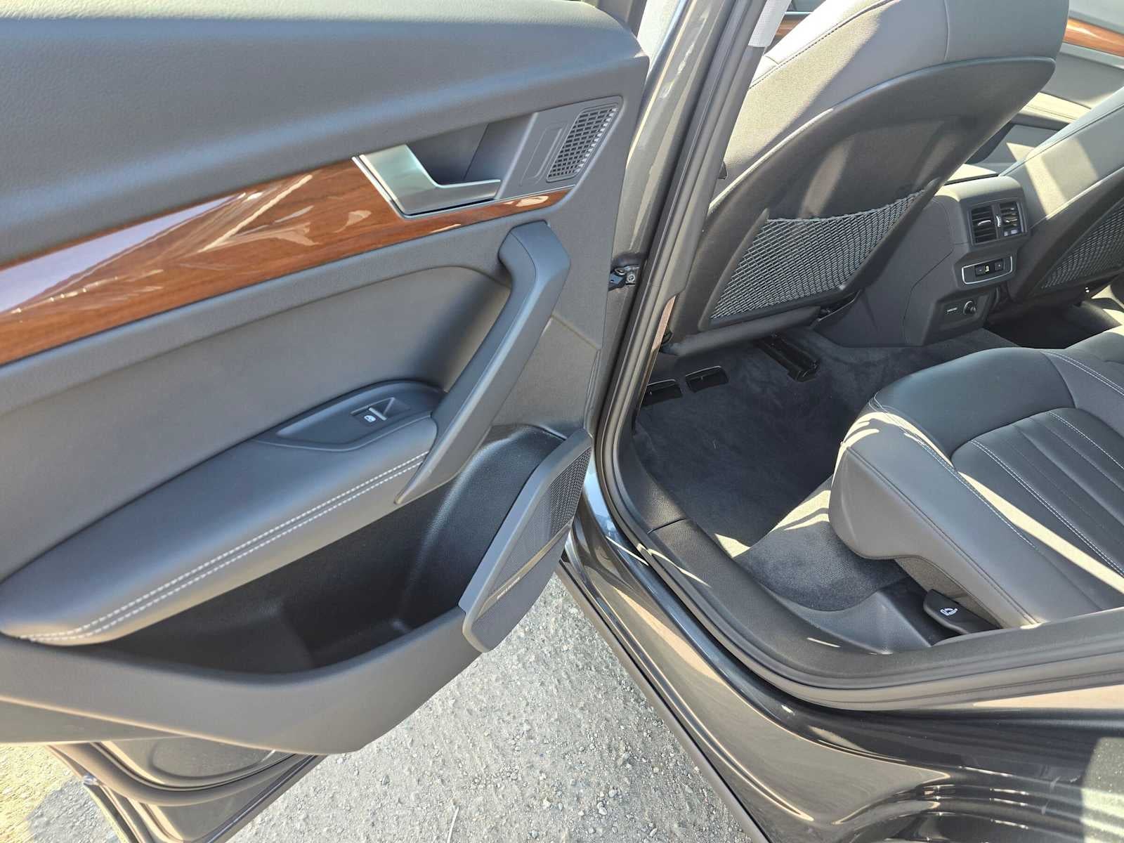 2023 Audi Q5 S line Premium Plus
