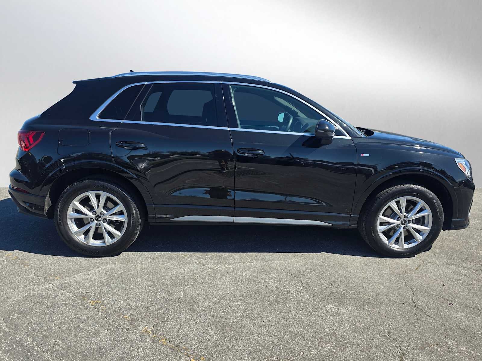 2023 Audi Q3 S line Premium Plus