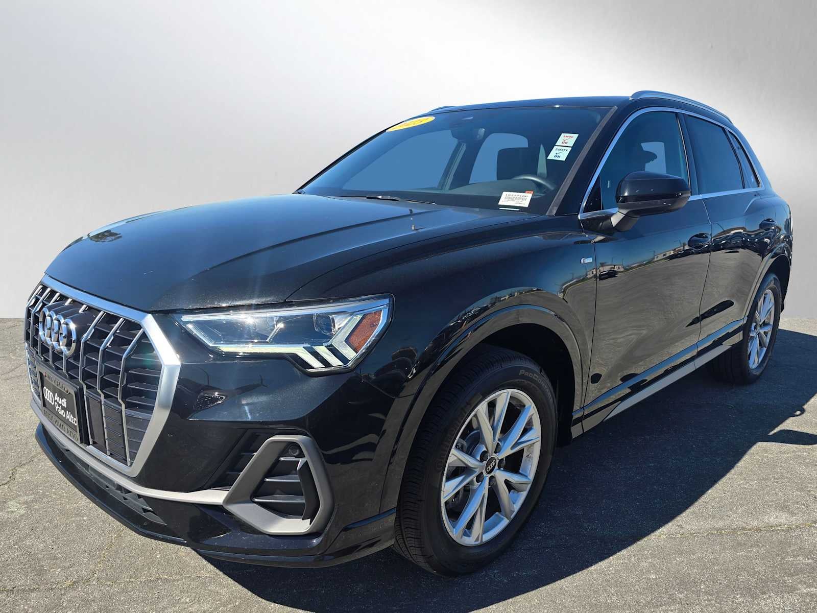 2023 Audi Q3 S line Premium Plus