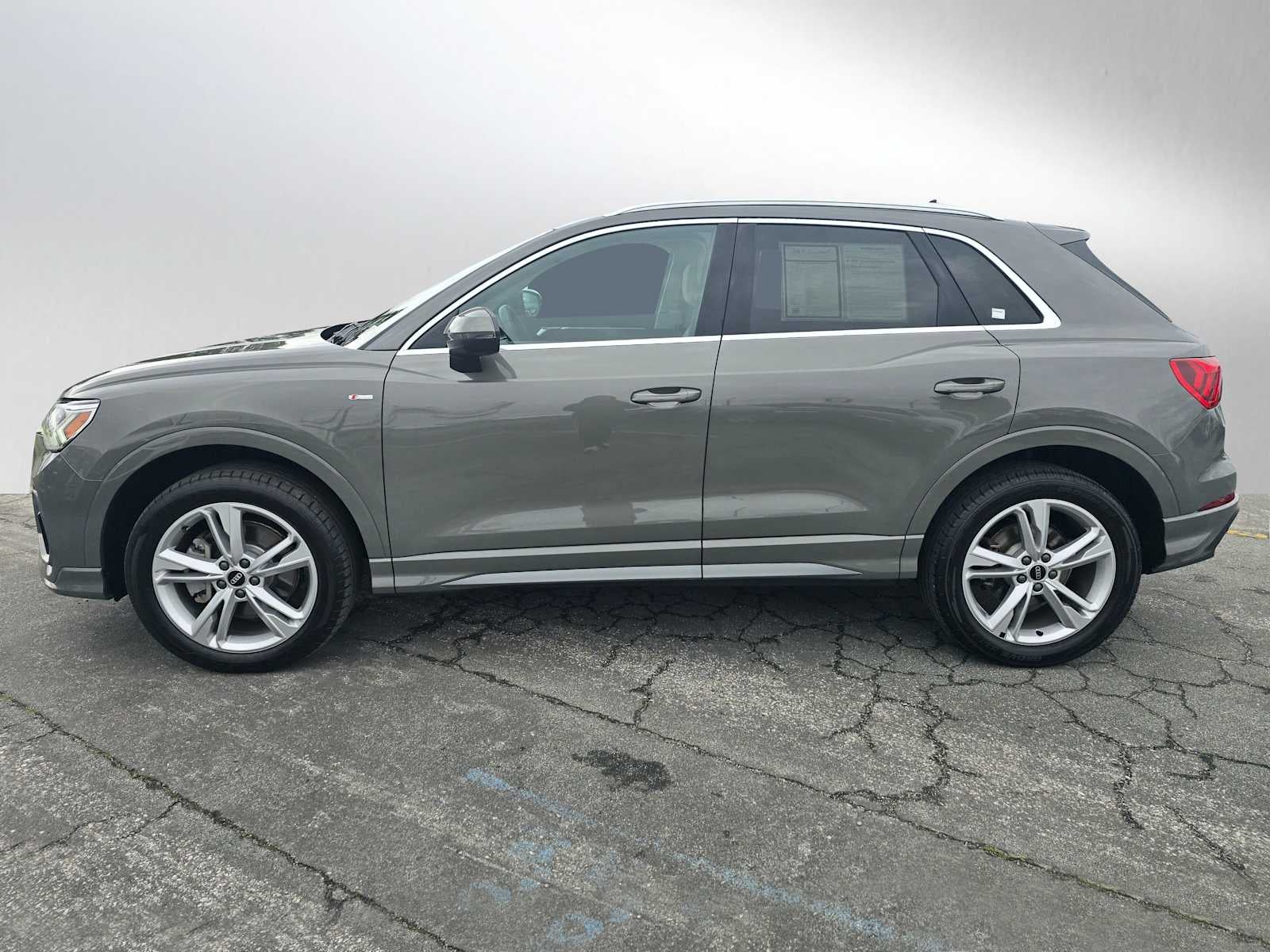 2023 Audi Q3 S line Premium Plus