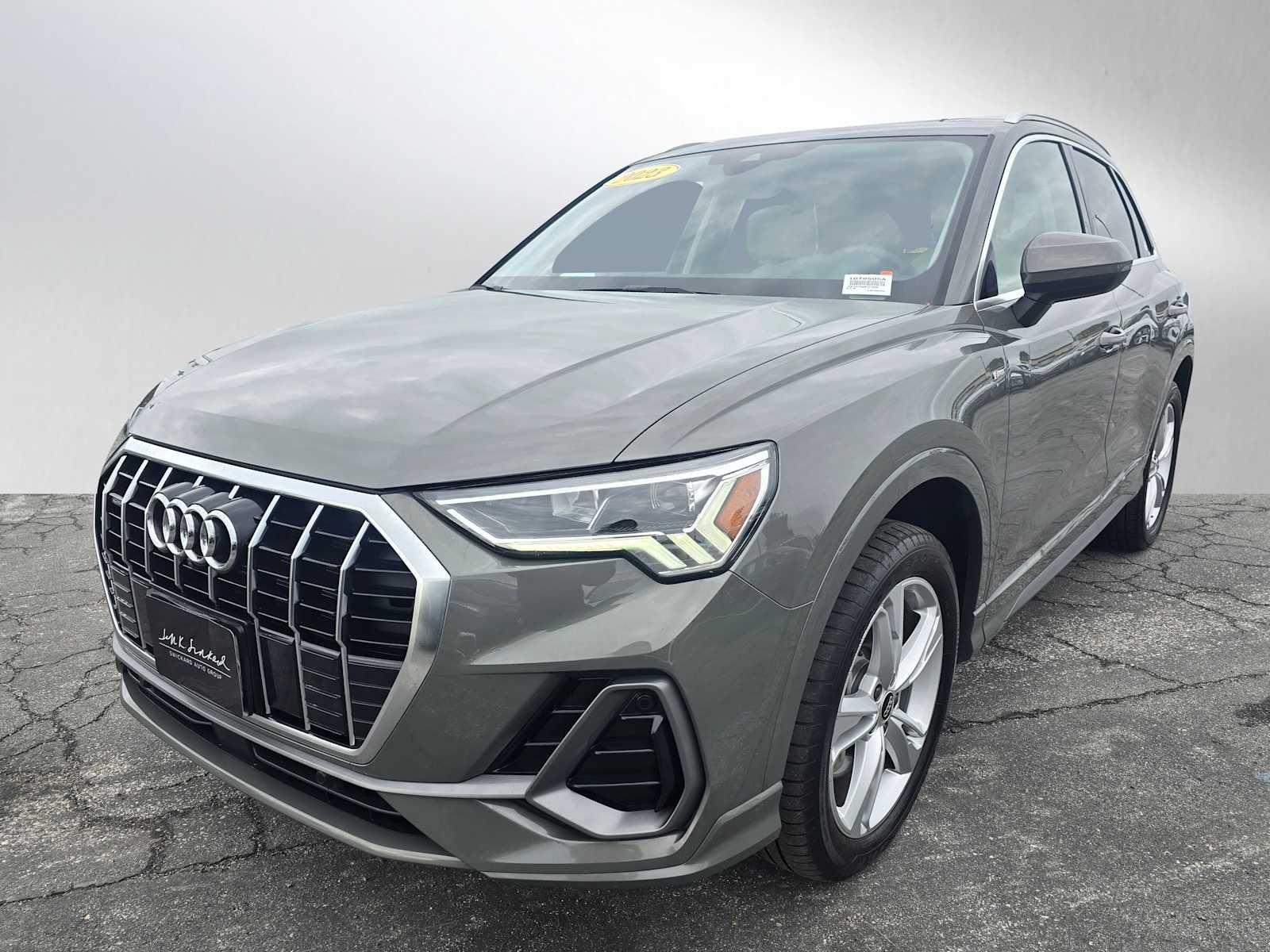 2023 Audi Q3 S line Premium Plus