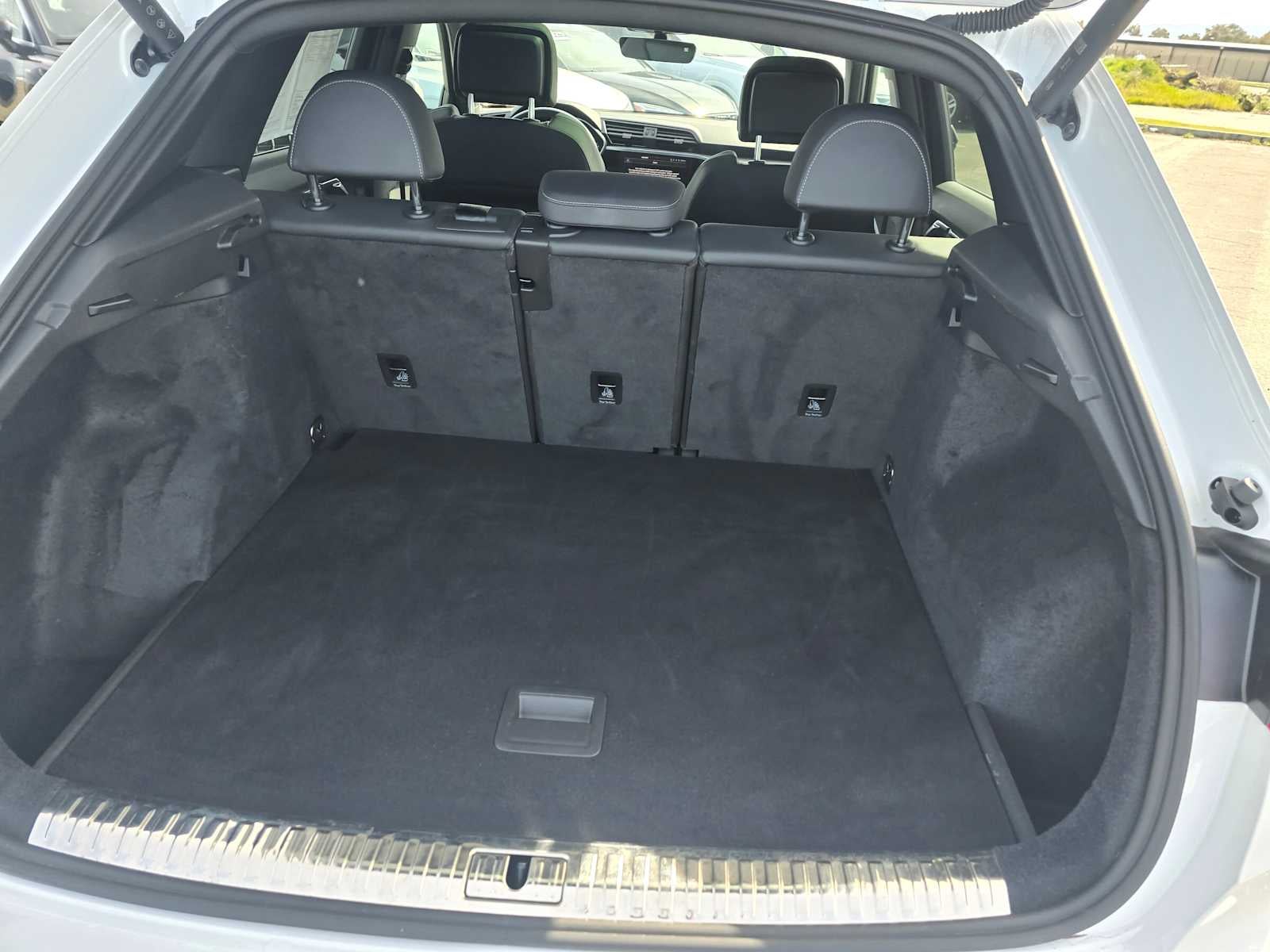 2024 Audi Q3 S line Premium Plus