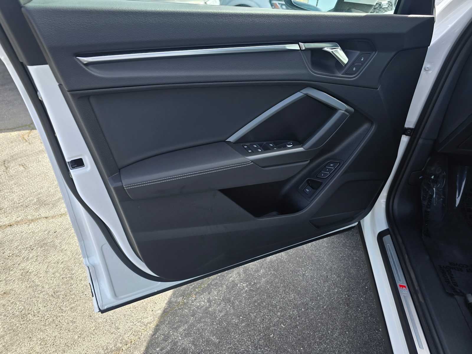 2024 Audi Q3 S line Premium Plus