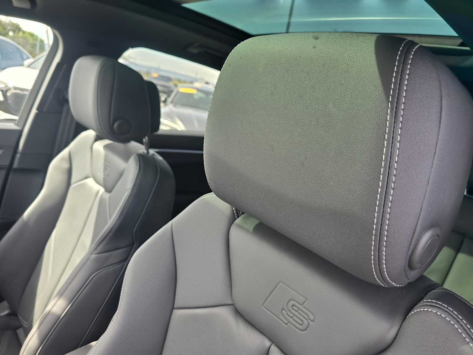 2024 Audi Q3 S line Premium Plus