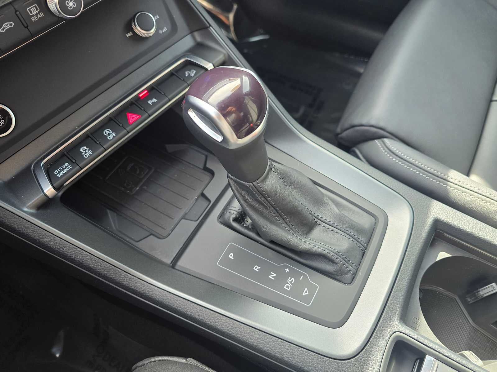 2024 Audi Q3 S line Premium Plus