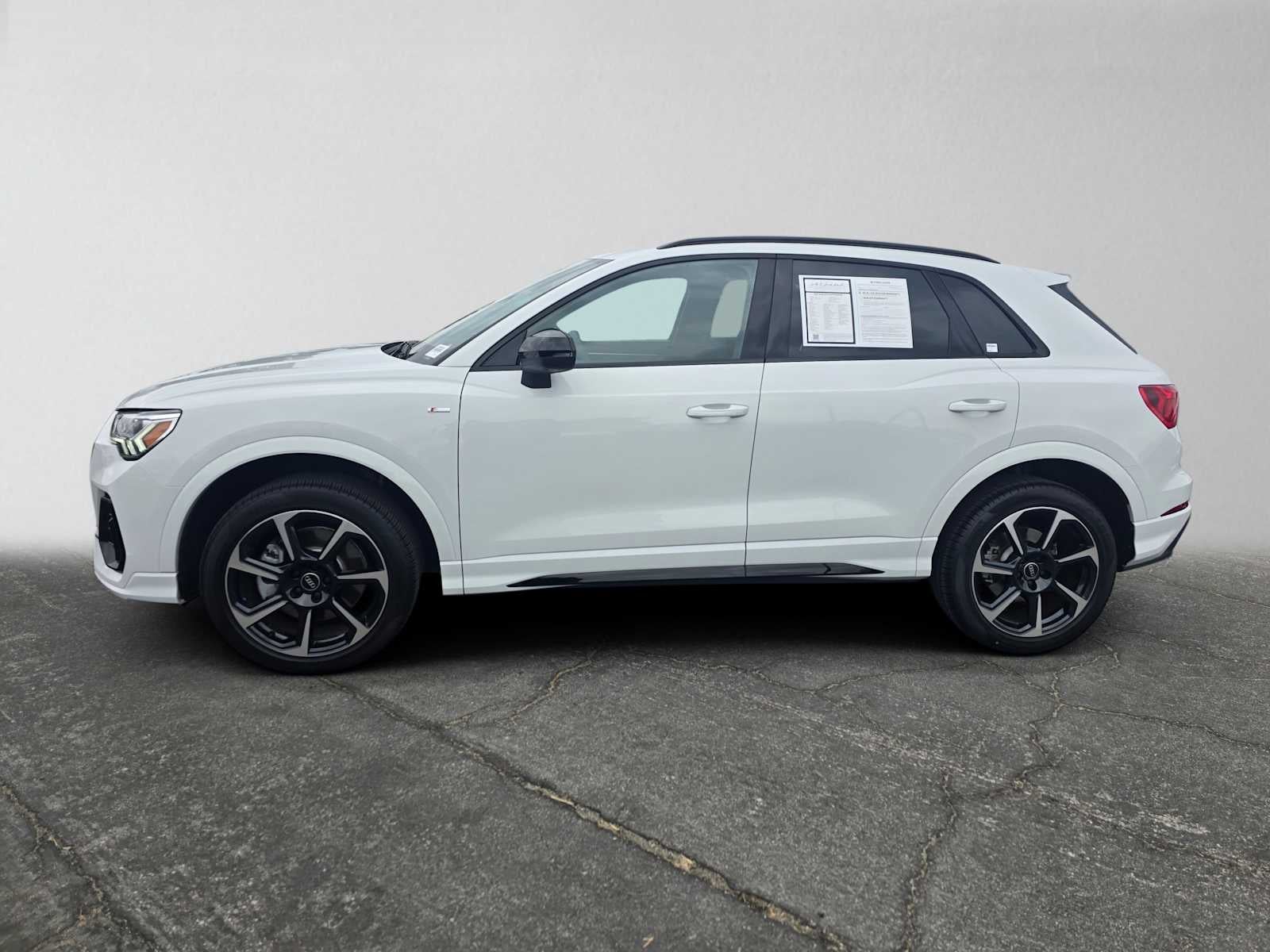 2025 Audi Q3 S line Premium Plus