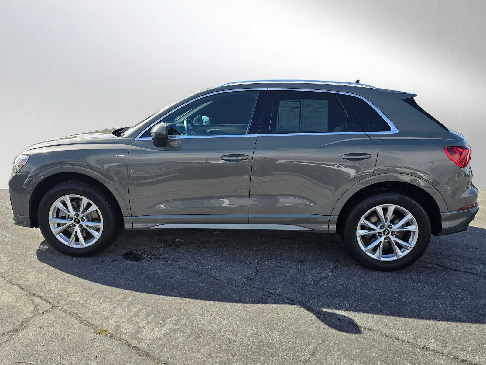 2023 Audi Q3 S line Premium Plus