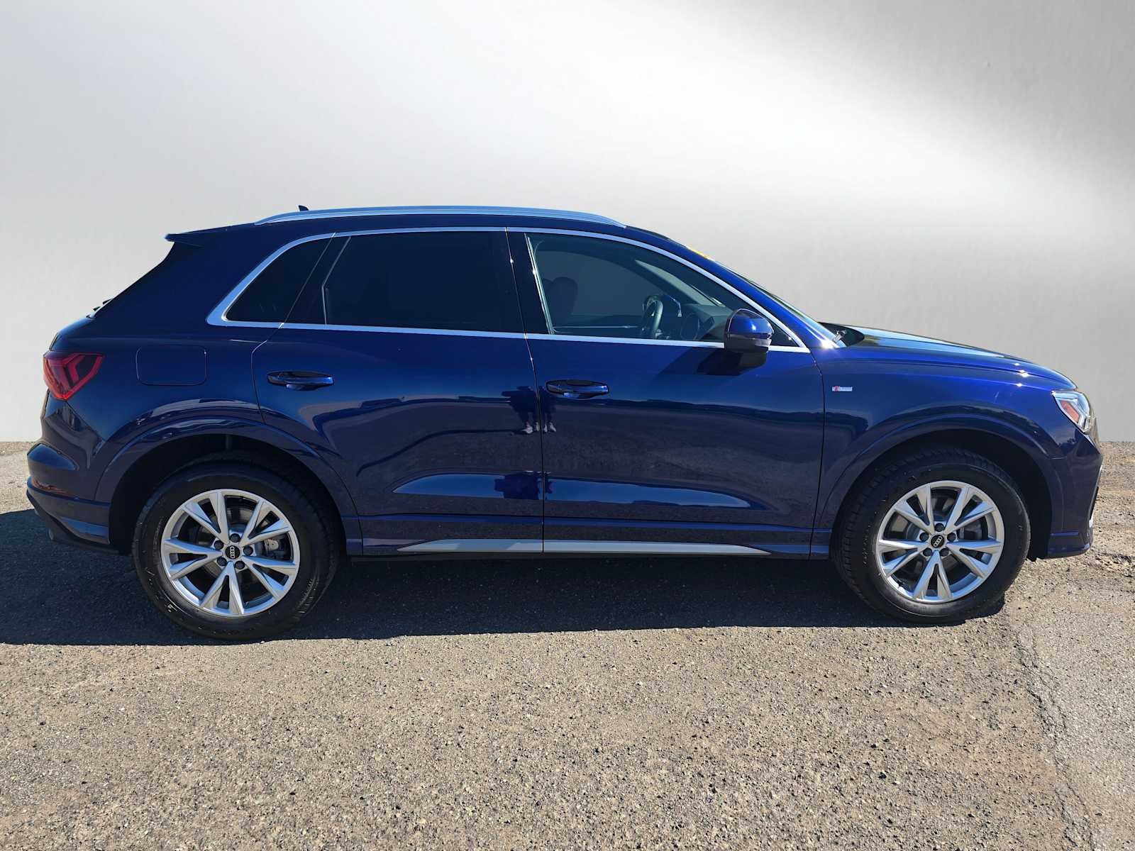 2024 Audi Q3 S line Premium Plus