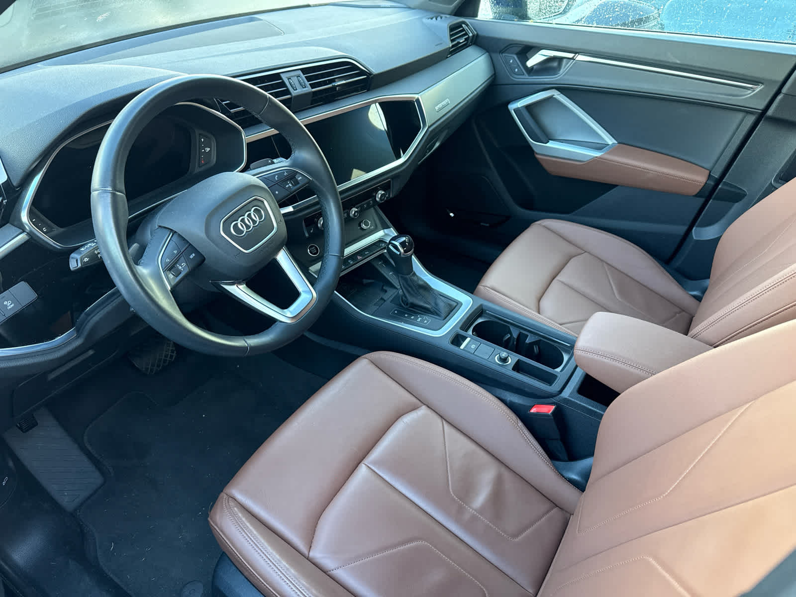 2024 Audi Q3 S line Premium Plus