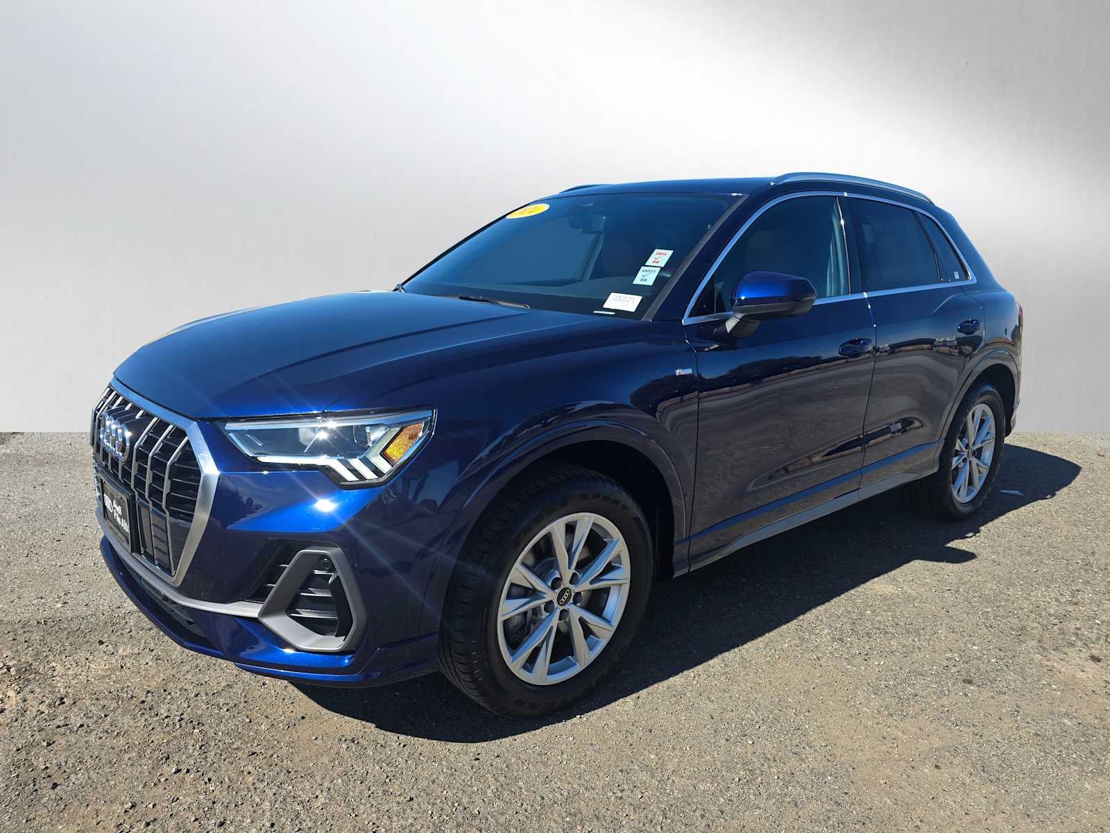 2024 Audi Q3 S line Premium Plus