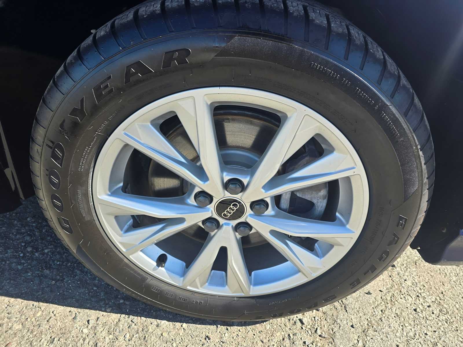 2024 Audi Q3 S line Premium Plus