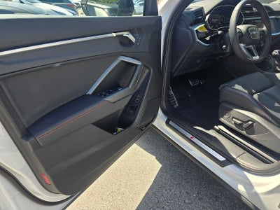 2025 Audi Q3 S line Premium Plus