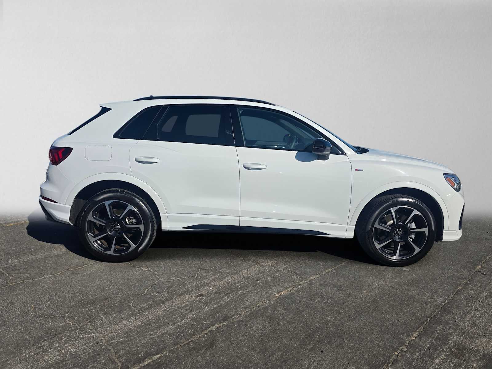 2025 Audi Q3 S line Premium Plus