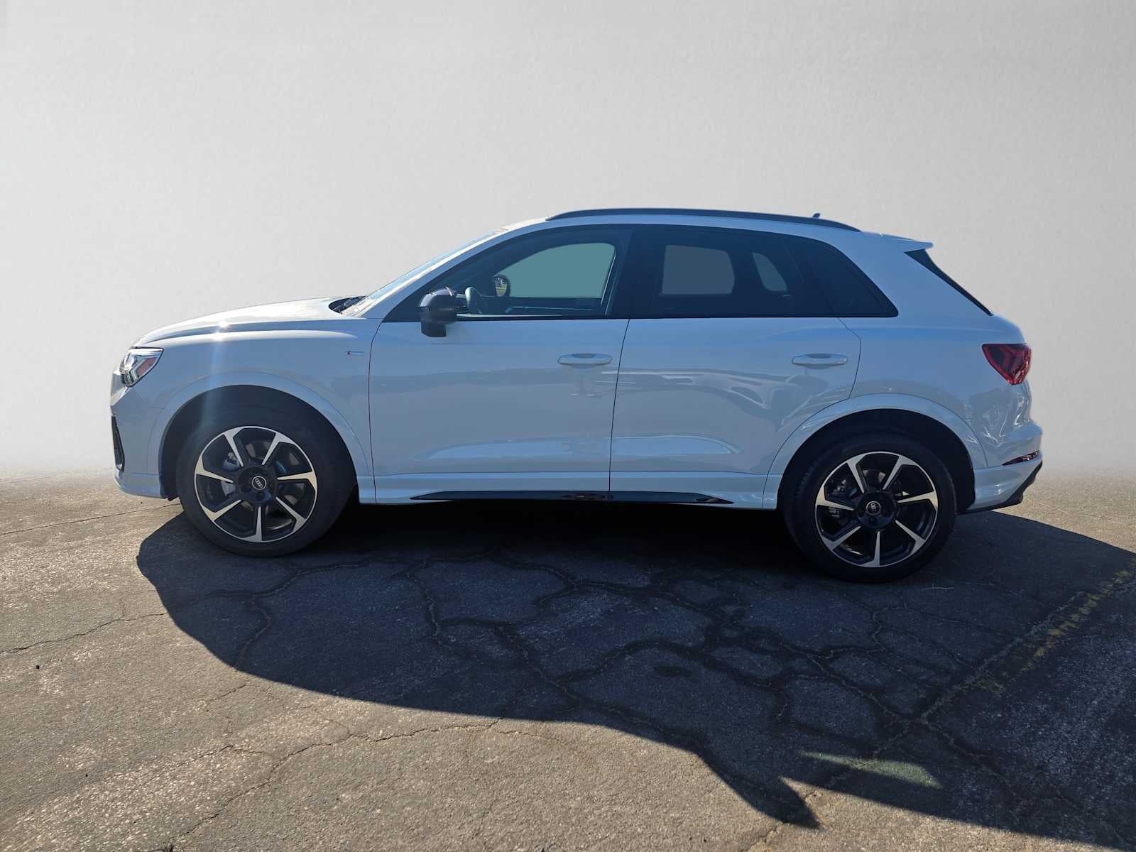 2025 Audi Q3 S line Premium Plus