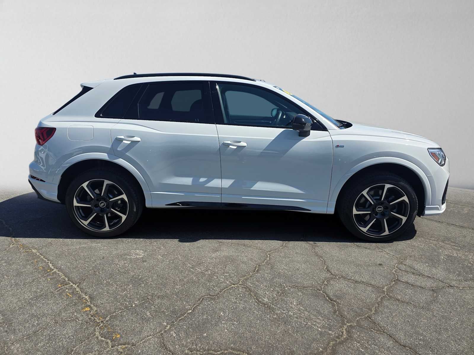 2025 Audi Q3 S line Premium Plus