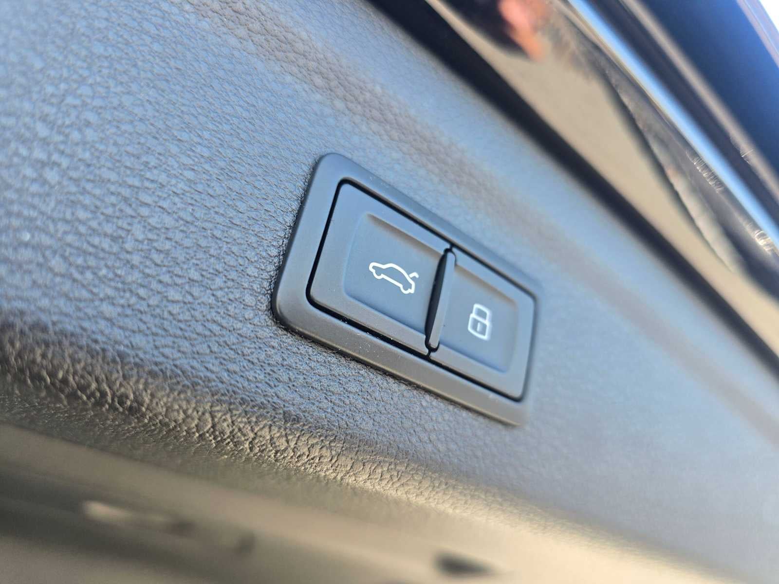 2023 Audi Q3 S line Premium Plus