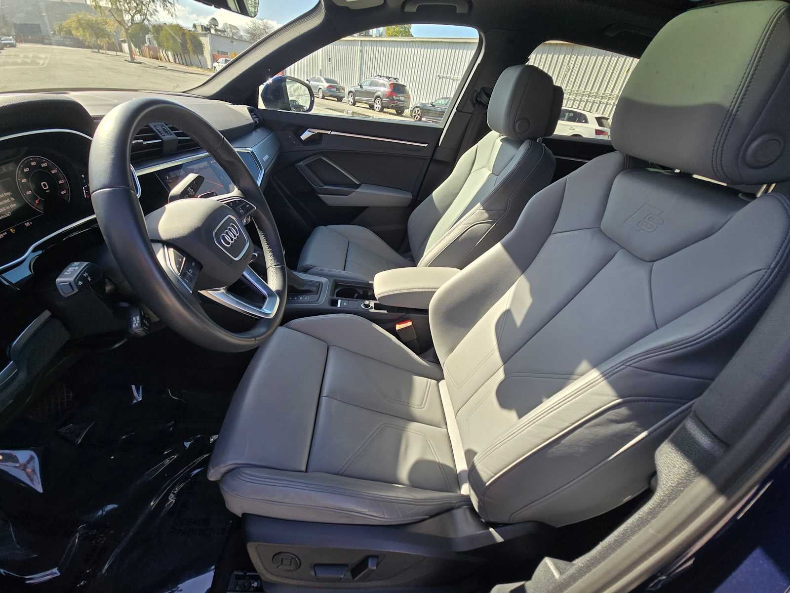 2024 Audi Q3 S line Premium Plus