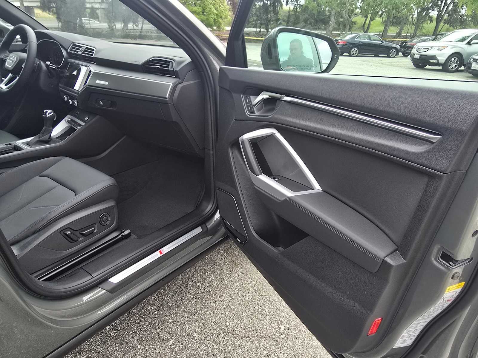 2025 Audi Q3 S line Premium Plus