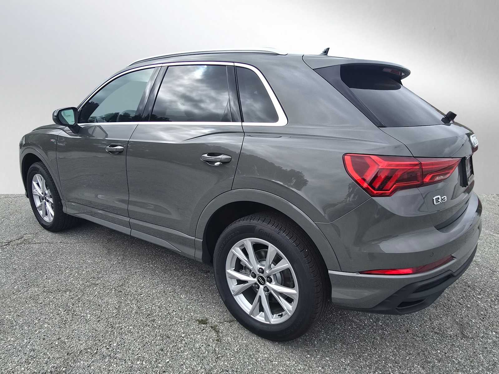 2025 Audi Q3 S line Premium Plus