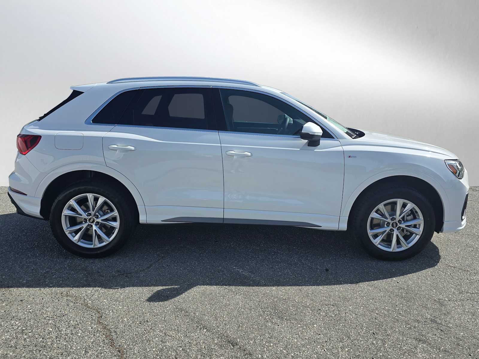 2025 Audi Q3 S line Premium Plus