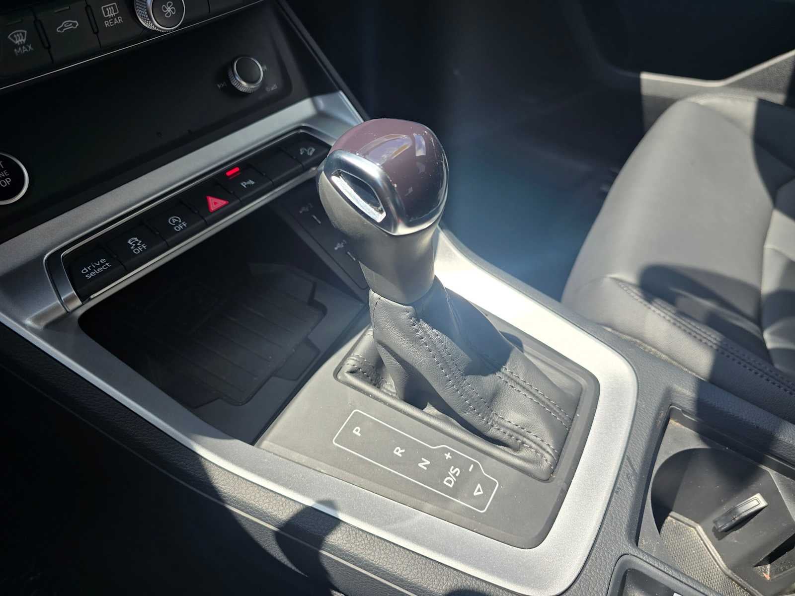 2025 Audi Q3 S line Premium Plus