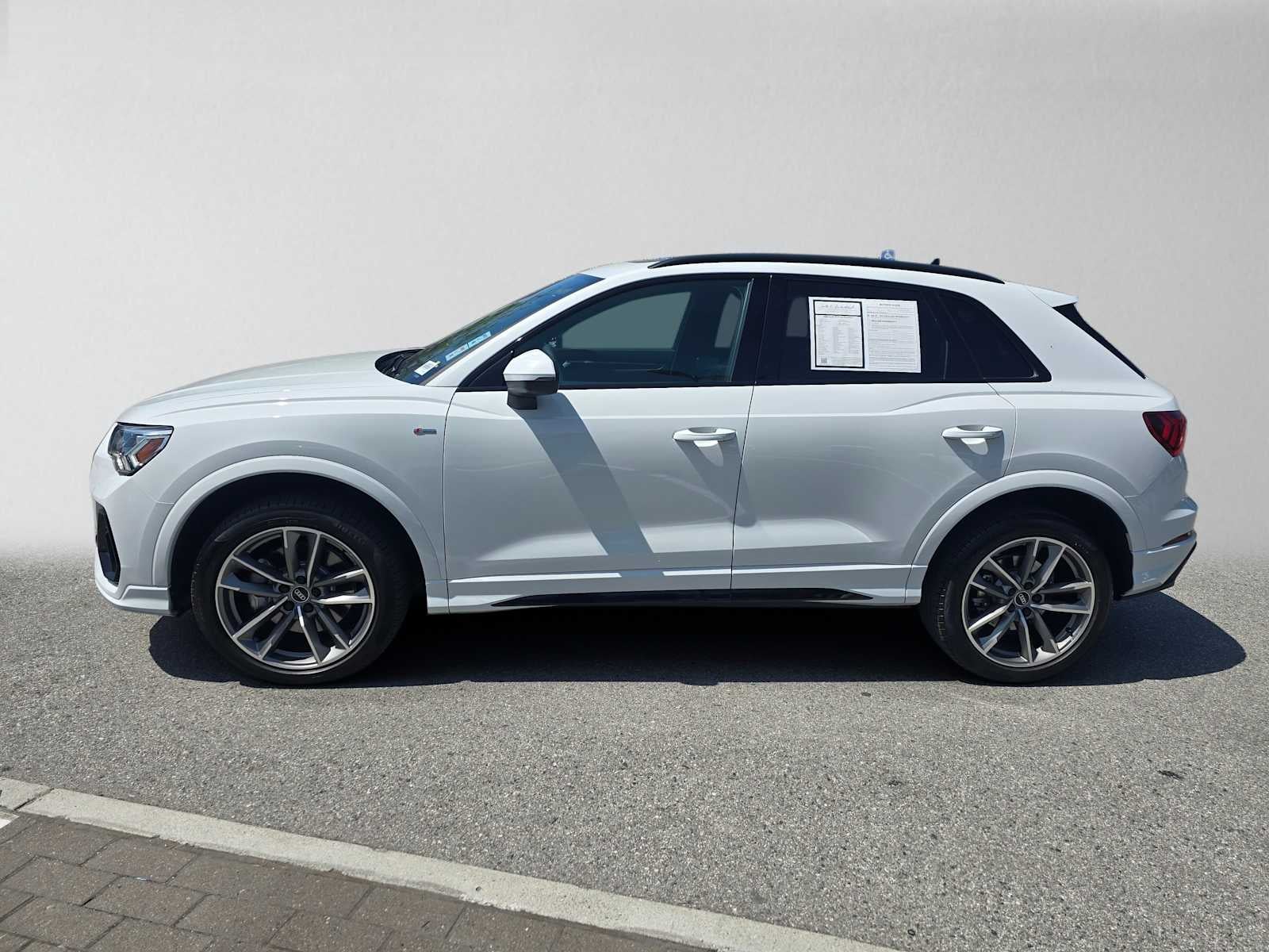 2023 Audi Q3 S line Premium Plus