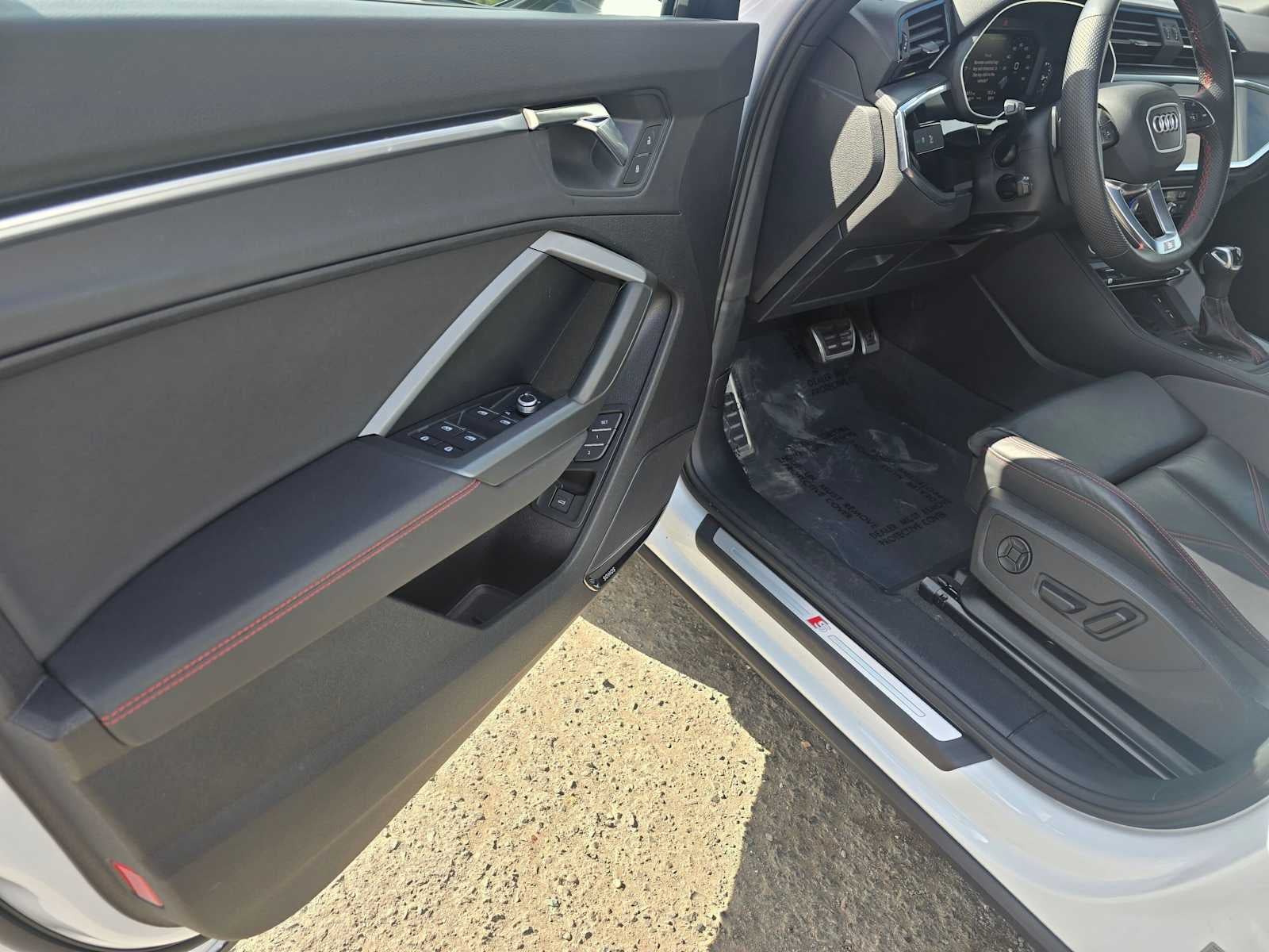 2025 Audi Q3 S line Premium Plus