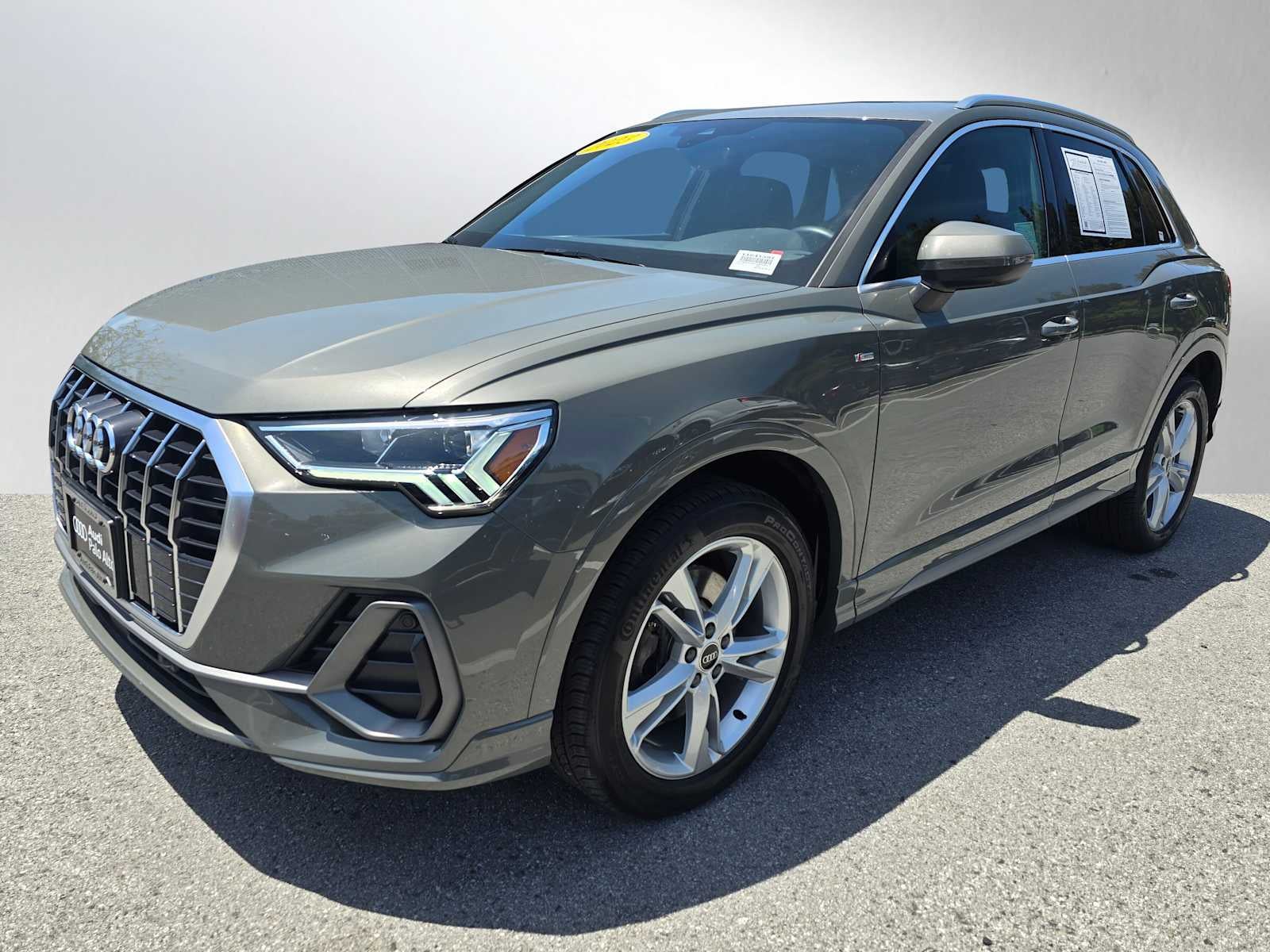 2023 Audi Q3 S line Premium Plus