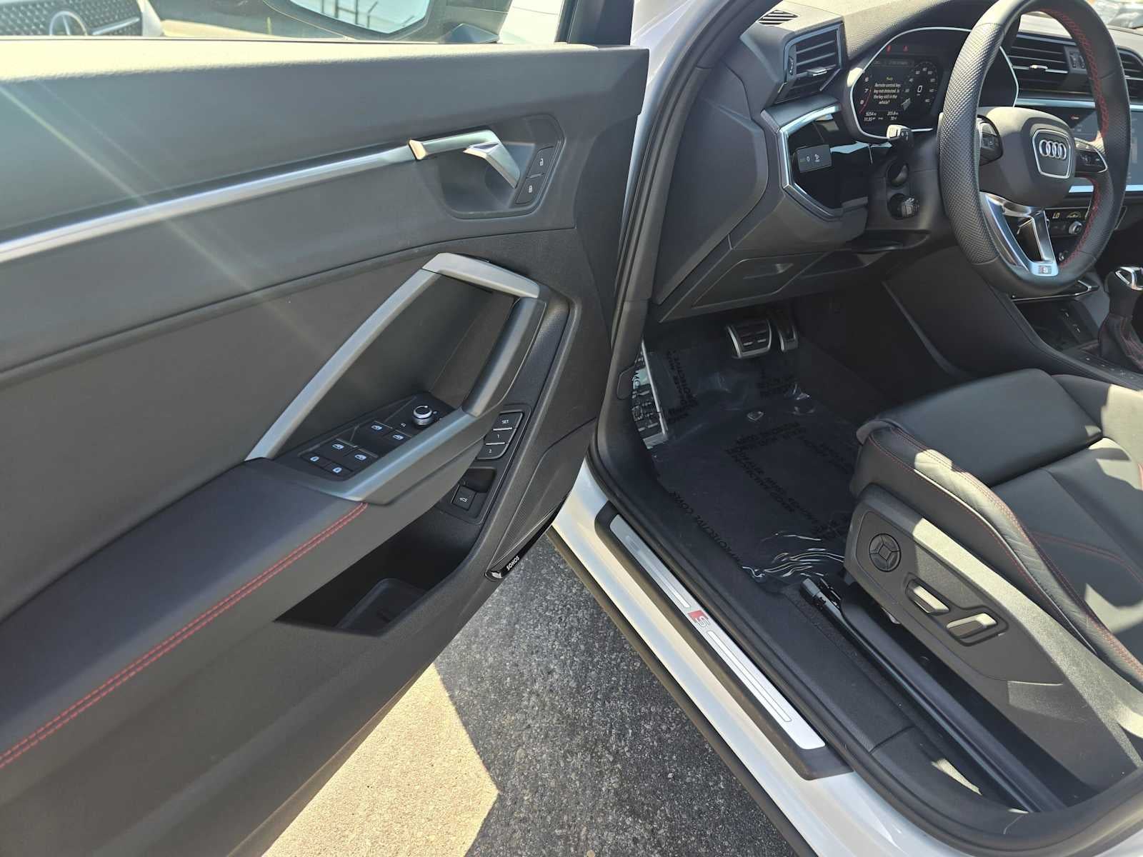 2025 Audi Q3 S line Premium Plus