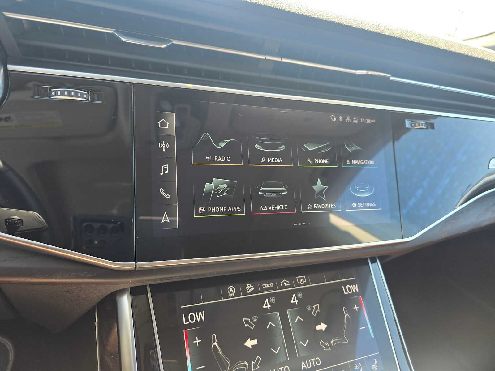 2022 Audi Q8 Premium Plus
