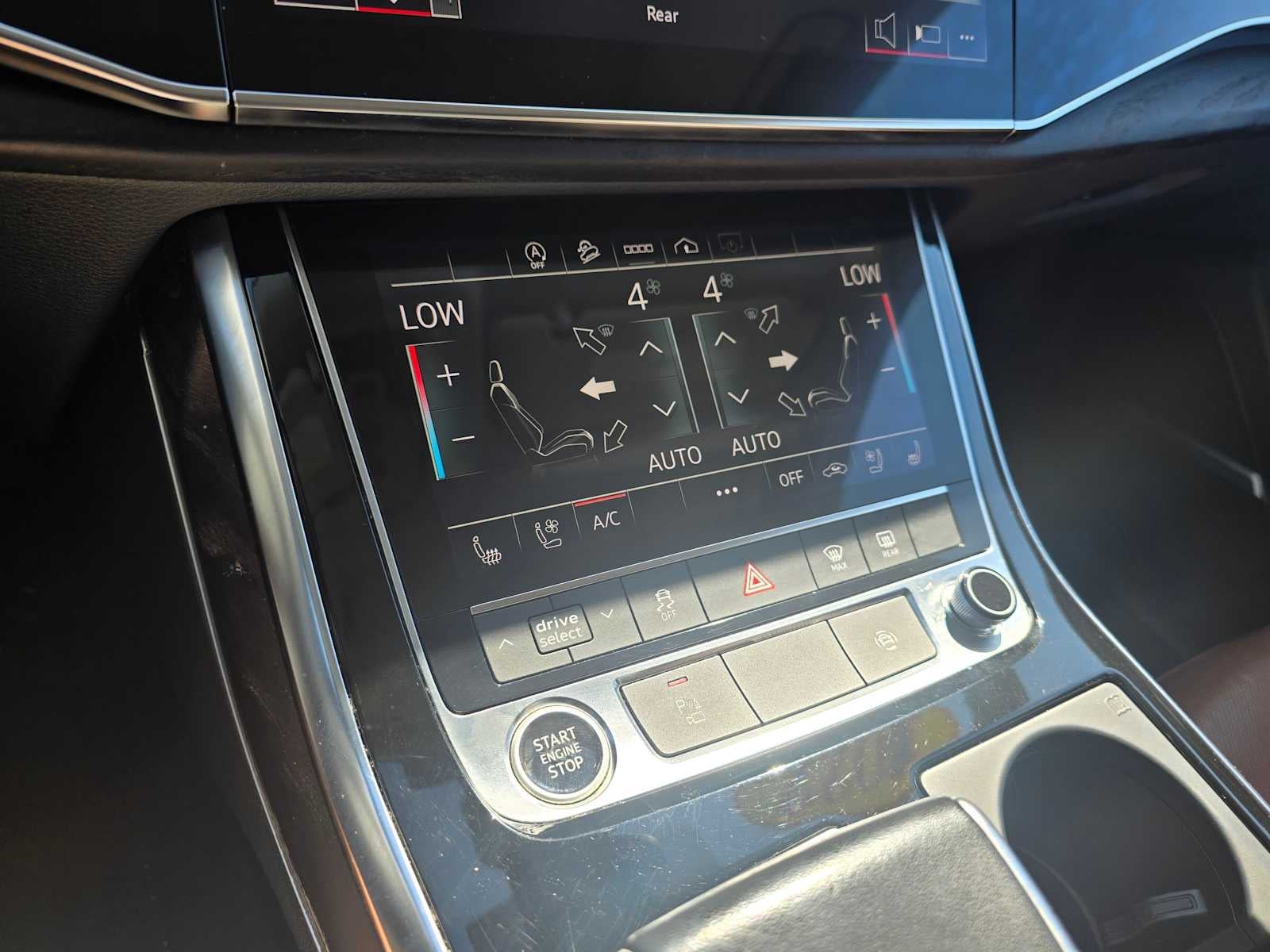 2022 Audi Q8 Premium Plus