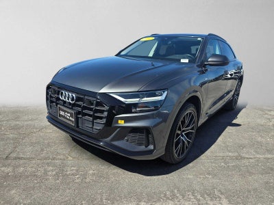 2022 Audi Q8 Premium Plus