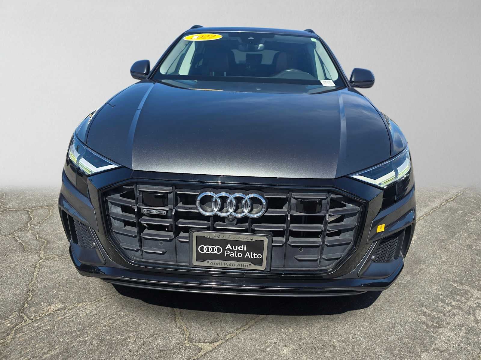 2022 Audi Q8 Premium Plus