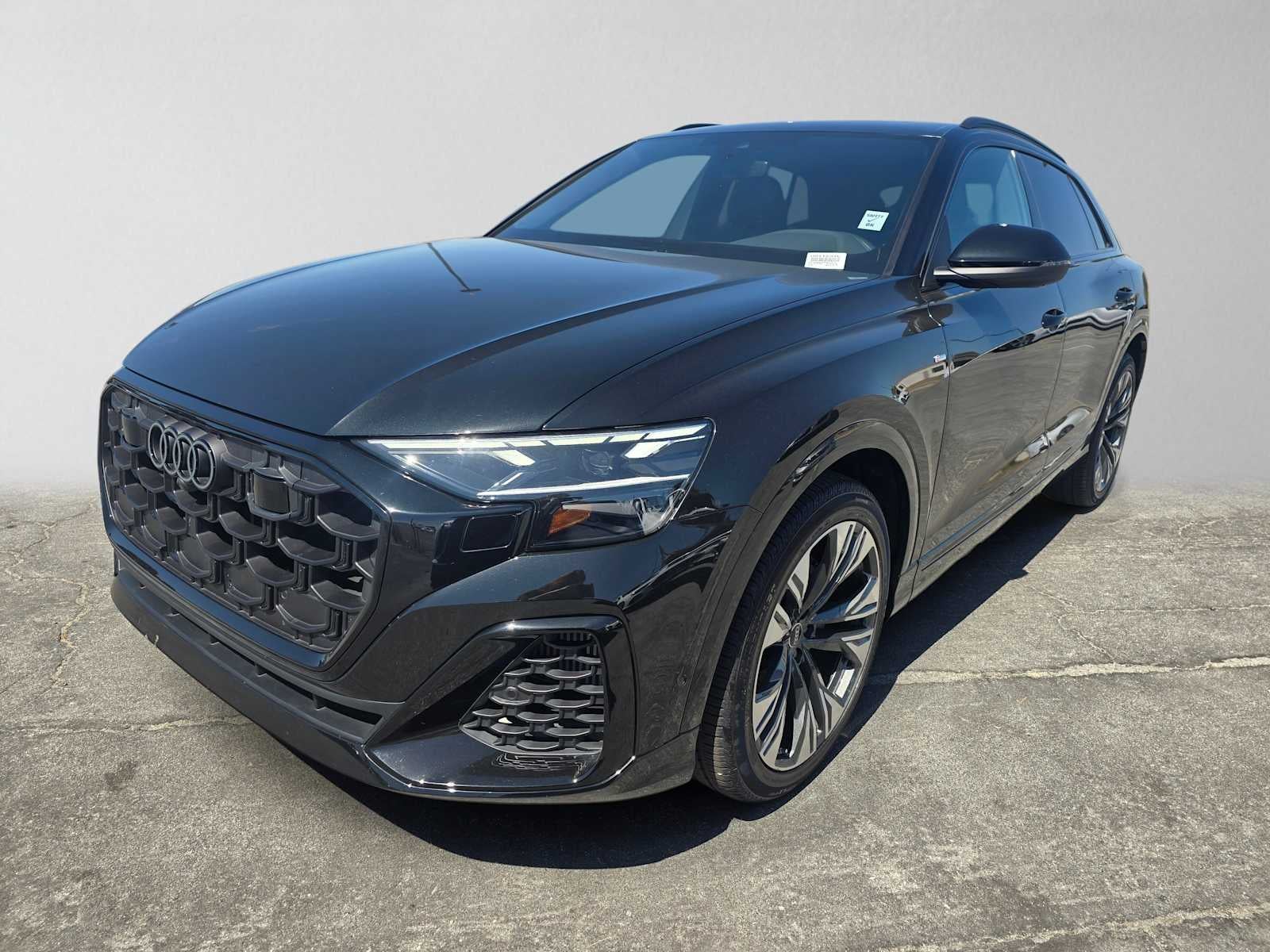 2026 Audi Q8 Premium Plus