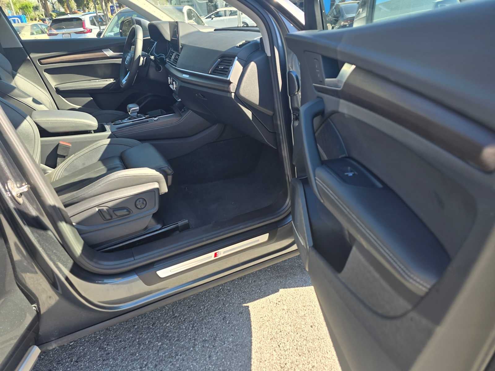 2023 Audi Q5 S line Prestige