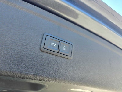 2023 Audi Q5 S line Prestige