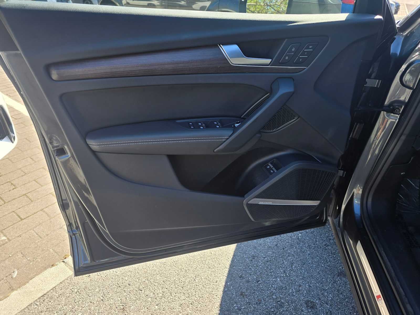 2023 Audi Q5 S line Prestige