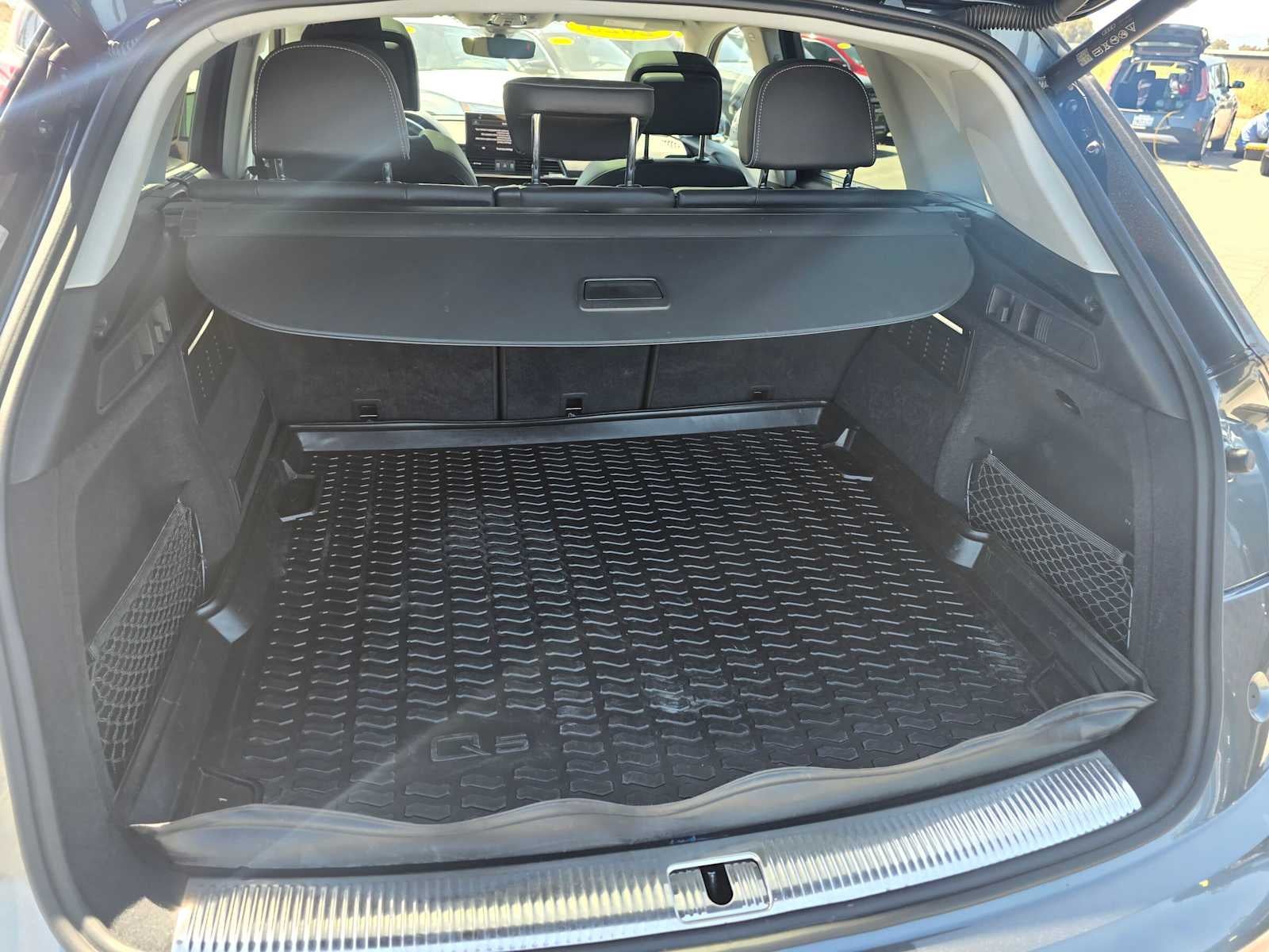 2023 Audi Q5 S line Prestige