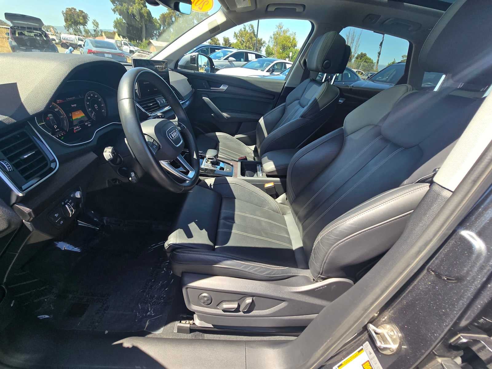 2023 Audi Q5 S line Prestige