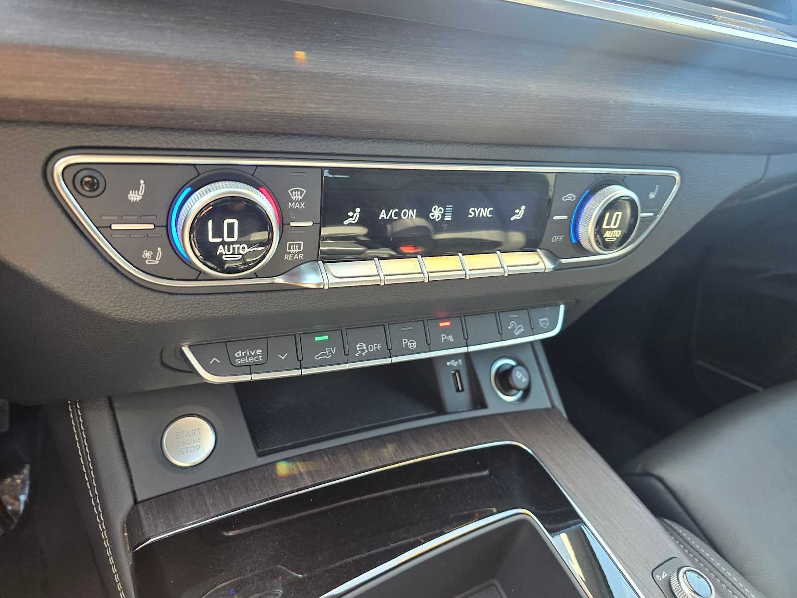 2023 Audi Q5 S line Prestige