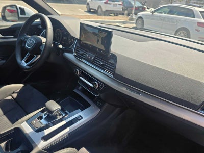 2023 Audi Q5 S line Prestige