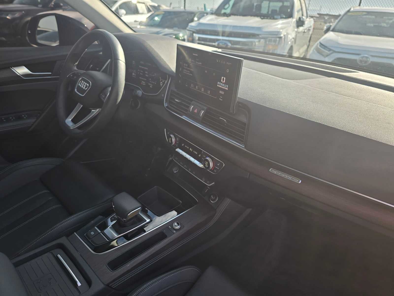 2023 Audi Q5 S line Prestige